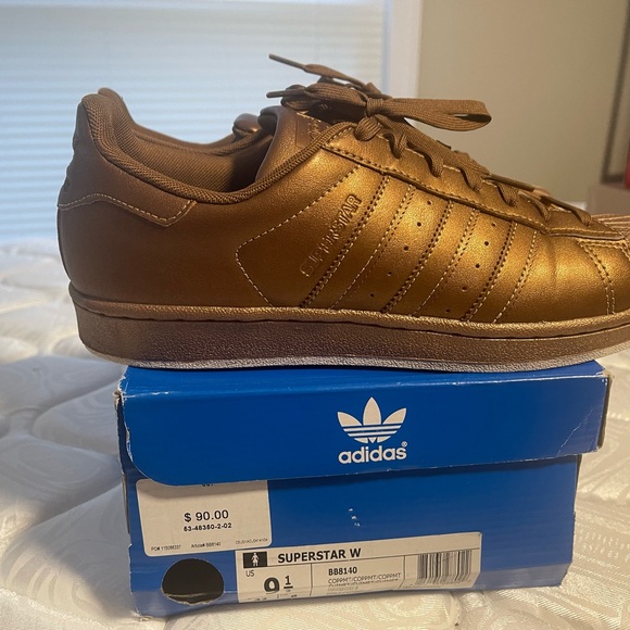 Adidas - Picture 2 of 5